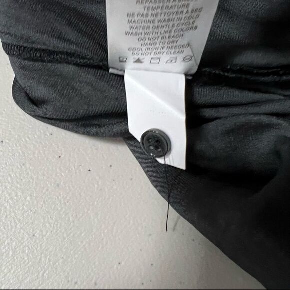 𝅺🆕 Joie Satin Tunic Sleeveless Top - Picture 6 of 8